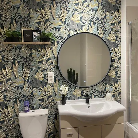 Chic And Relaxing Retreat With Bath Ritual & Candles - Pets Welcome *